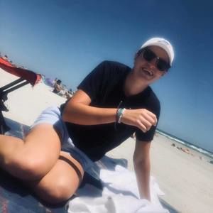 Meet your Posher, Alexandra